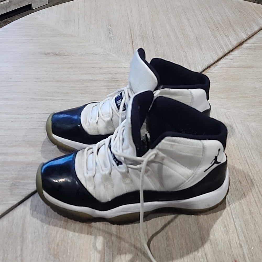 Jordan 11 Concords 6y